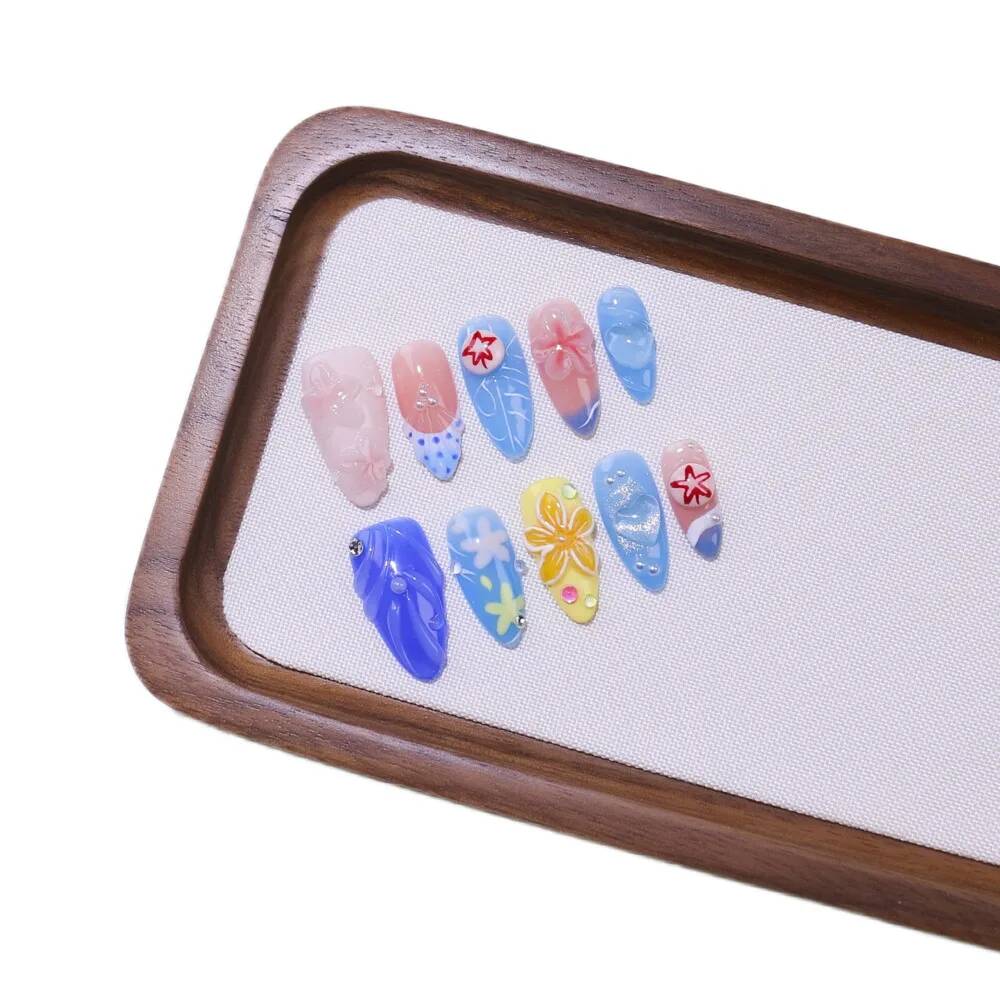 Nail Art Ice Blue - Luksusowe, ręcznie robione, migdałowe tipsy do